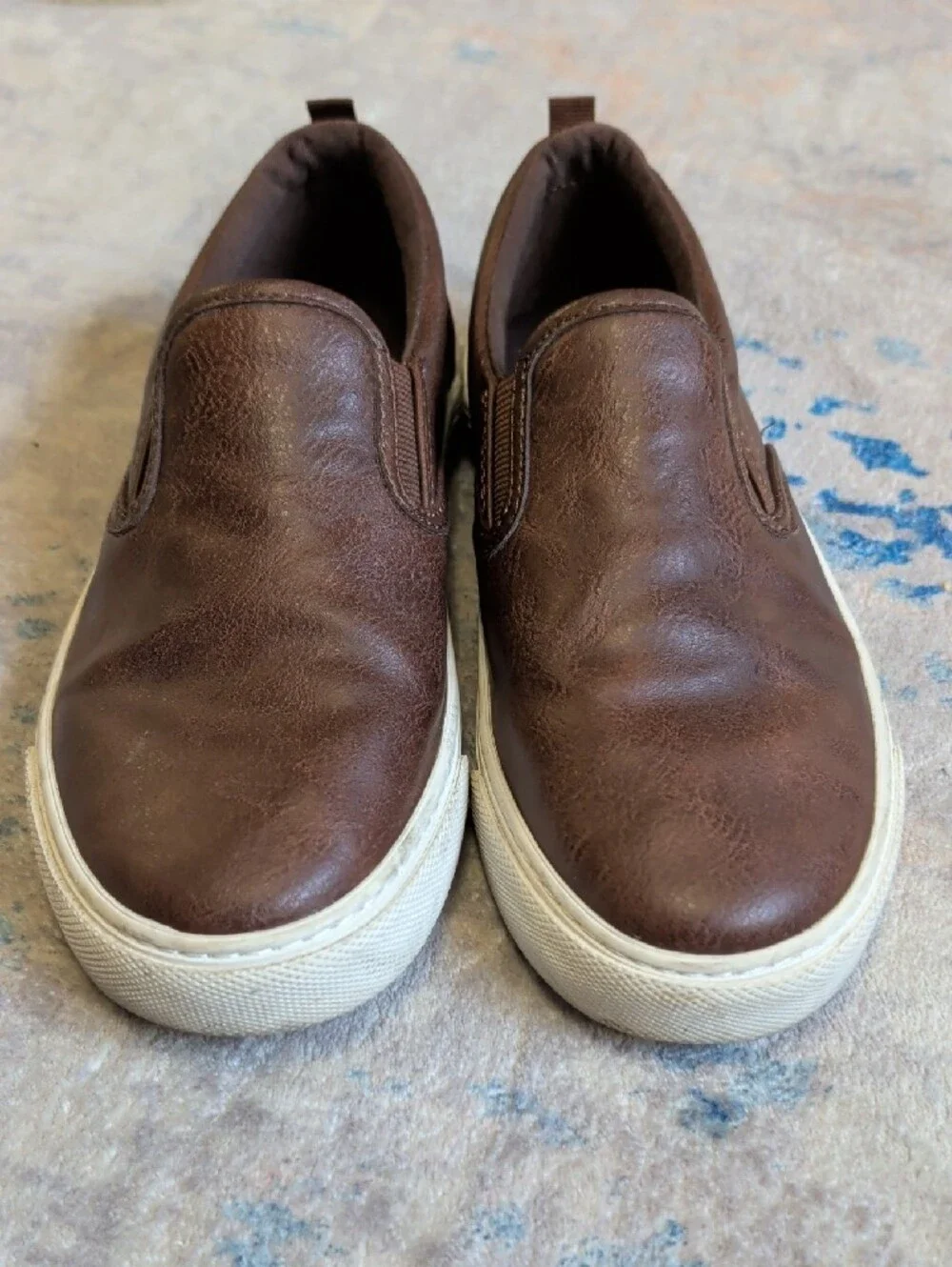 Old Navy Brown Slip-On Leather Loafers with White Soles Boys US Size 4, EU 23